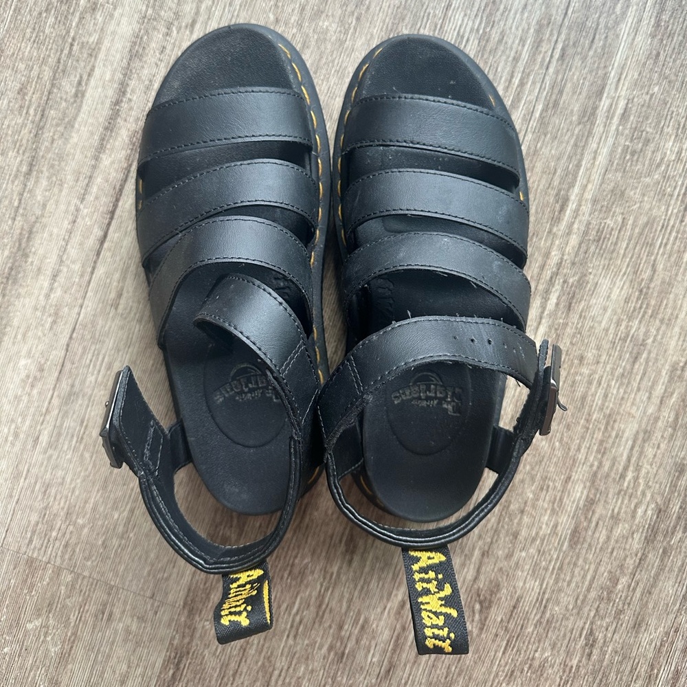 Barely worn Dr. martens sandals!